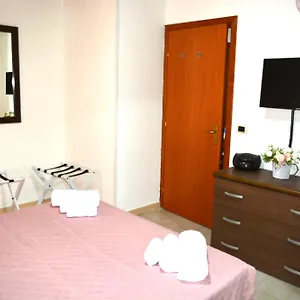 Ognina Soha 1 , Catania Italia